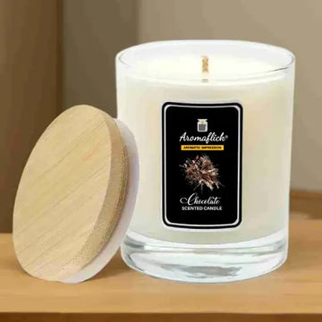 Chocolate Scented Candle in Glass Jar – Rich & Cozy Fragrance