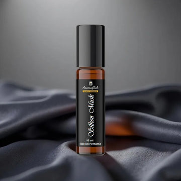 SILKEN MUSK - Roll On Perfume